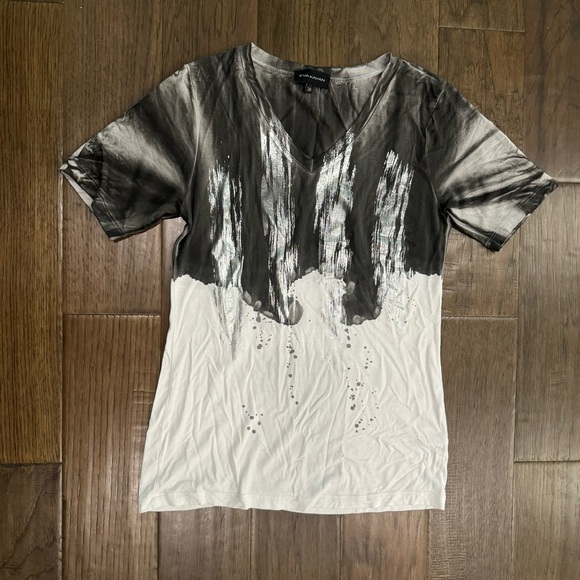 Eva Kayan T-Shirt - Picture 7 of 11